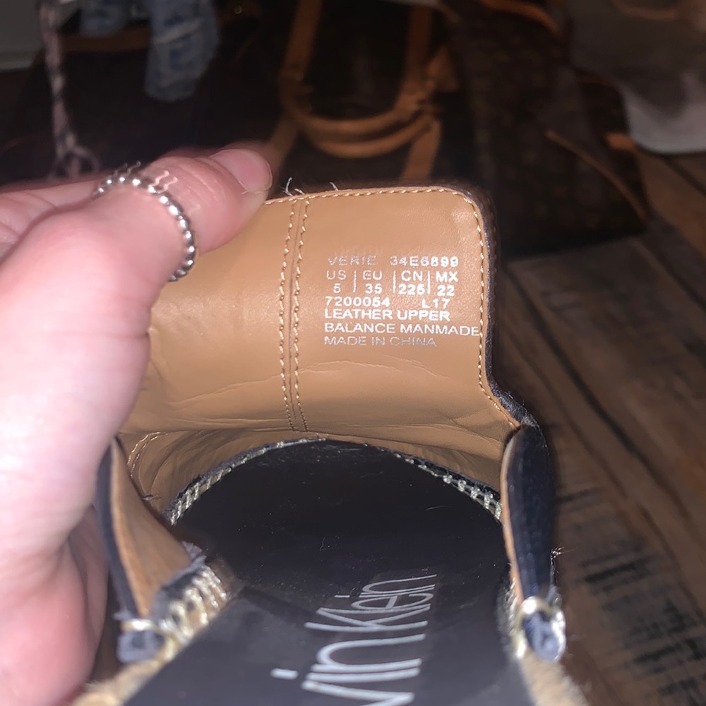 Calvin Klein sandals - Picture 3 of 3